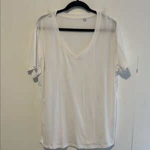 American Tall Men’s Short Sleeve White V-neck T-shirt  Z9*